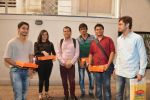 Chetan Bhagat promote 2 states at Go mad over donuts in Mumbai on 17th April 2014